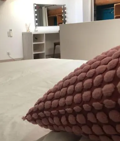 בית נופש Maison Provencale Avec Piscine *